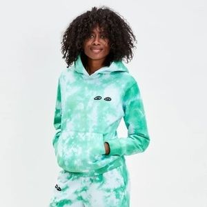 Clare v. Tie dye hoodie